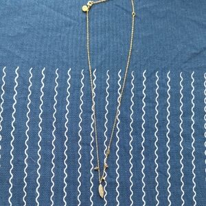 Elegant Gold Necklace